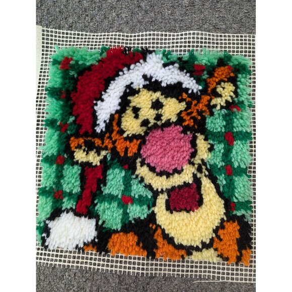 Completed Latch Hook Christmas Tigger Santa for Pillow Cover Wall Picture 12 1/2 - Picture 2 of 3